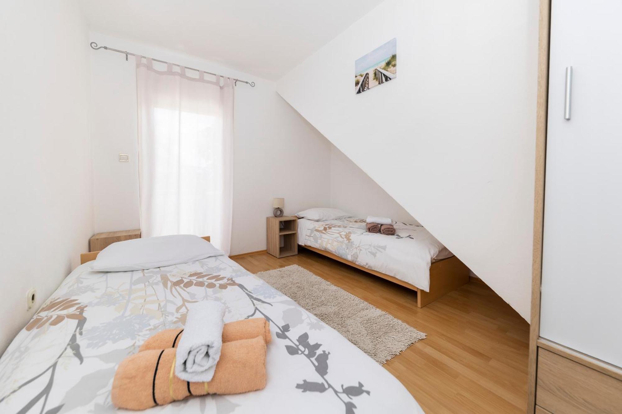 Appartement Ap Orion à Zadar Extérieur photo